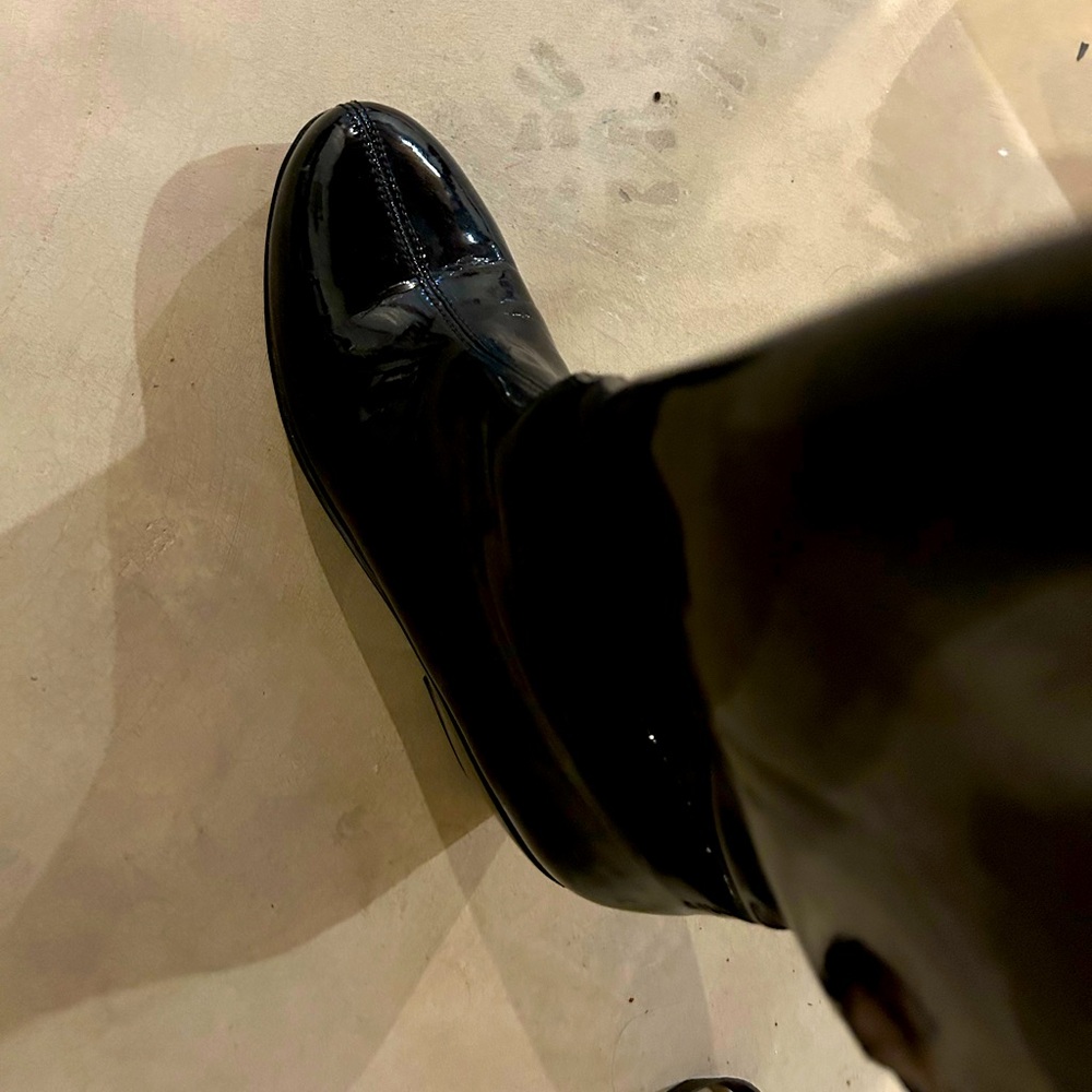 Women boots size 8